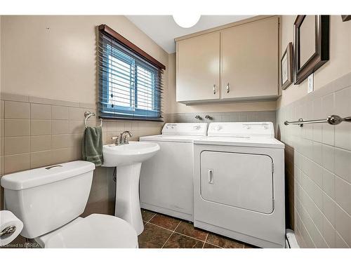 16 Harvest Lane, Brantford, ON - Indoor Photo Showing Laundry Room