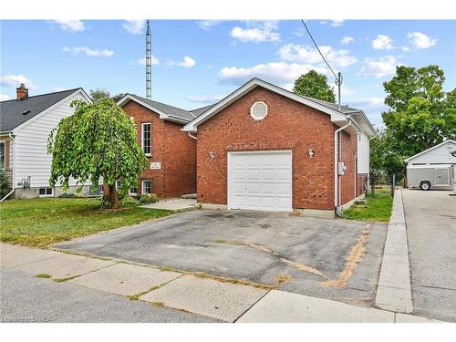 12 Hill Avenue, Brantford, ON - Outdoor