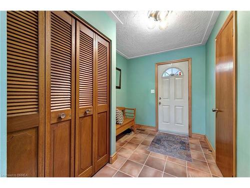 9 Rollingwood Crescent, Brantford, ON - Indoor Photo Showing Other Room