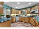 9 Rollingwood Crescent, Brantford, ON  - Indoor Photo Showing Kitchen 