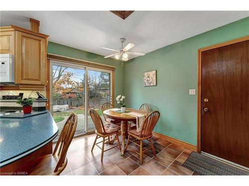 9 Rollingwood Crescent, Brantford, ON - Indoor Photo Showing Dining Room