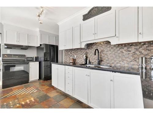 924 Union Street, Kitchener, ON - Indoor Photo Showing Kitchen With Double Sink