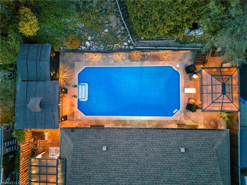 924 Union Street, Kitchener, ON - Outdoor With In Ground Pool