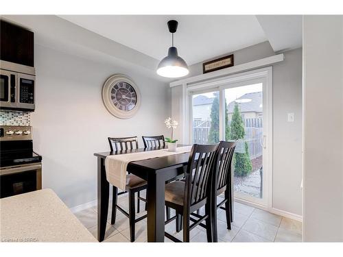 69 English Lane, Brantford, ON - Indoor Photo Showing Dining Room