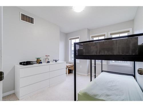 69 English Lane, Brantford, ON - Indoor Photo Showing Laundry Room