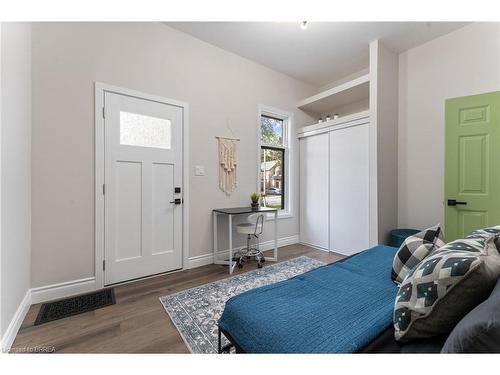 50 Ontario Street, Brantford, ON - Indoor Photo Showing Bedroom