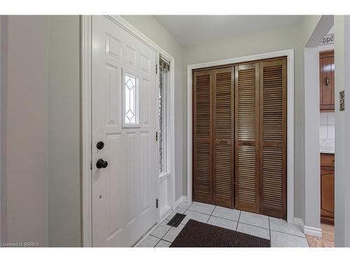 195 Paris Road, Brantford, ON - Indoor Photo Showing Other Room