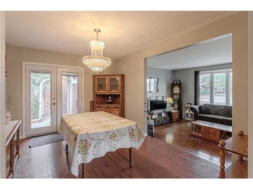 195 Paris Road, Brantford, ON - Indoor Photo Showing Dining Room