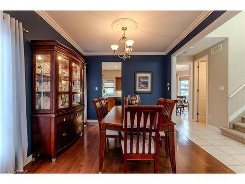 79 Taylor Road, St. George, ON - Indoor Photo Showing Dining Room