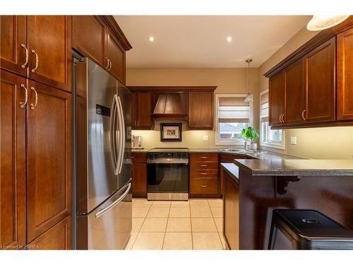 79 Taylor Road, St. George, ON - Indoor Photo Showing Kitchen