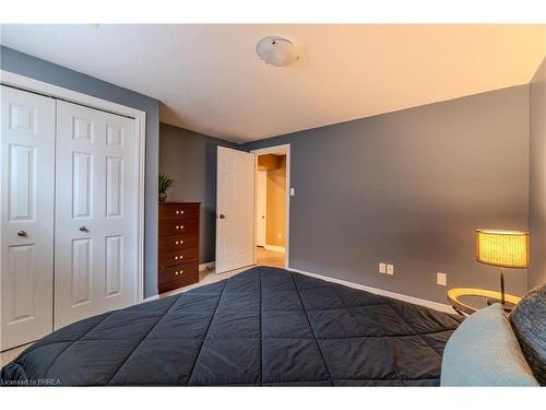 79 Taylor Road, St. George, ON - Indoor Photo Showing Bedroom