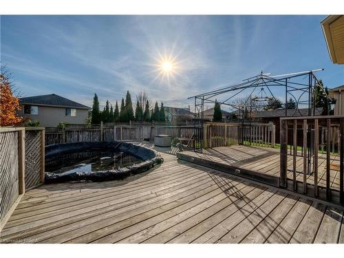 79 Taylor Road, St. George, ON - Outdoor