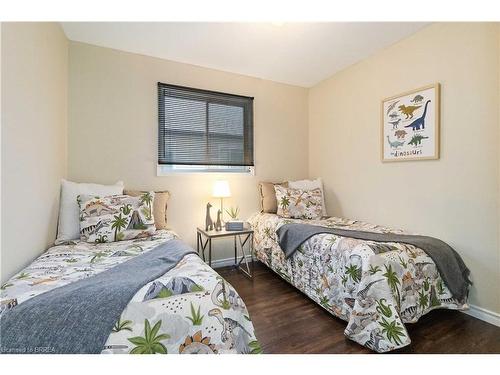 40 D'Aubigny Road, Brantford, ON - Indoor Photo Showing Bedroom