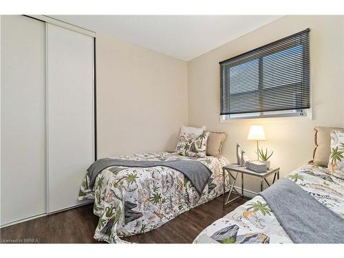 40 D'Aubigny Road, Brantford, ON - Indoor Photo Showing Bedroom