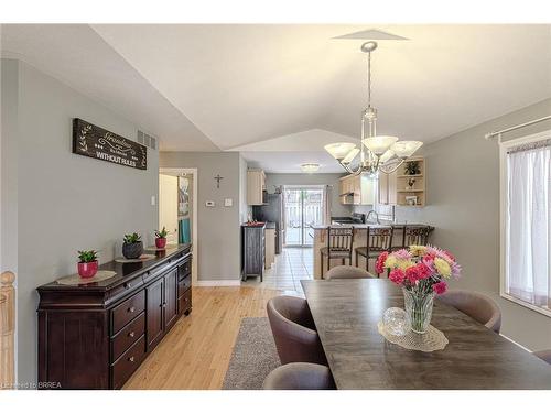 15 Landon Avenue, Simcoe, ON - Indoor Photo Showing Dining Room