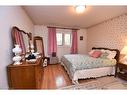 28-19 Hanlon Place, Paris, ON  - Indoor Photo Showing Bedroom 