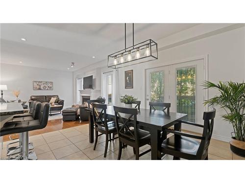 36 Kellogg Avenue, Mount Hope, ON - Indoor Photo Showing Dining Room