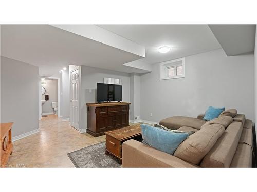 36 Kellogg Avenue, Mount Hope, ON - Indoor