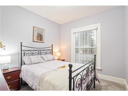 46 Bishop Street, Brantford, ON - Indoor Photo Showing Bedroom