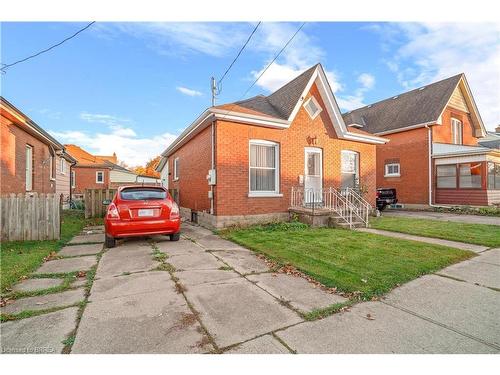 46 Bishop Street, Brantford, ON - Outdoor