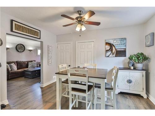 9 Alma Street, Brantford, ON - Indoor Photo Showing Dining Room