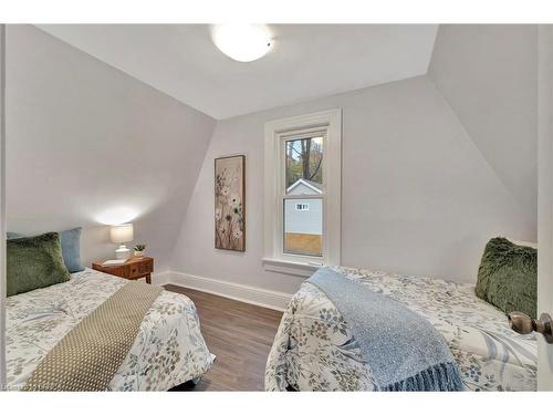 59 Buffalo Street, Brantford, ON - Indoor Photo Showing Kitchen