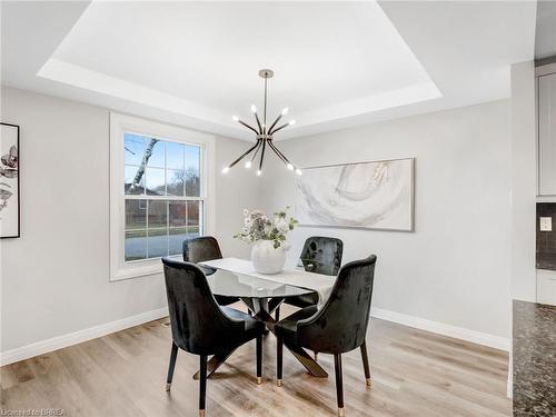 52 Fieldgate Drive, Brantford, ON - Indoor Photo Showing Dining Room