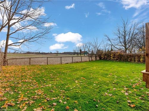 52 Fieldgate Drive, Brantford, ON - Outdoor