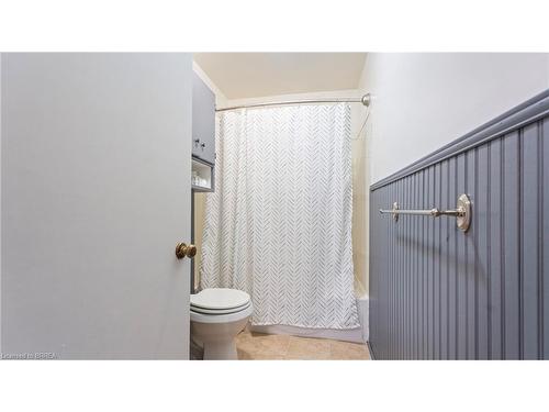 139 Baldwin Avenue, Brantford, ON - Indoor Photo Showing Bathroom