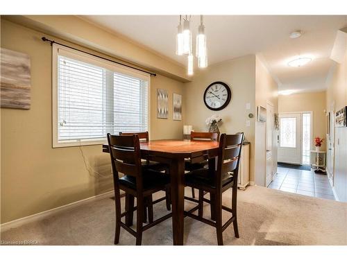 4269 Murvel Avenue, Burlington, ON - Indoor Photo Showing Dining Room