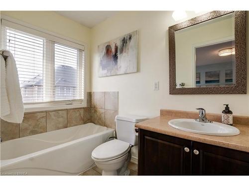 4269 Murvel Avenue, Burlington, ON - Indoor Photo Showing Bathroom