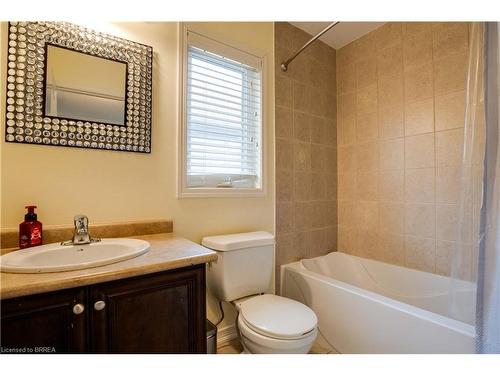 4269 Murvel Avenue, Burlington, ON - Indoor Photo Showing Bathroom