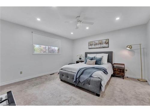 31 Farringford Drive, Brantford, ON - Indoor Photo Showing Bedroom