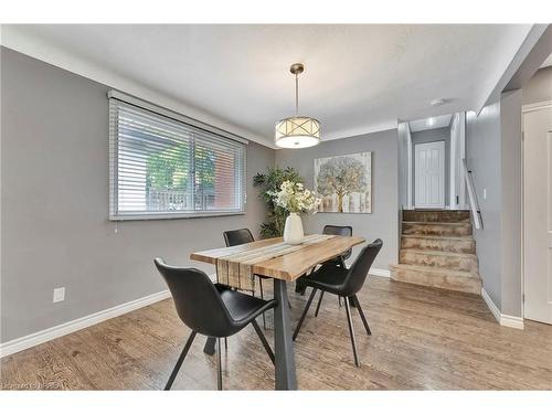 31 Farringford Drive, Brantford, ON - Indoor Photo Showing Dining Room