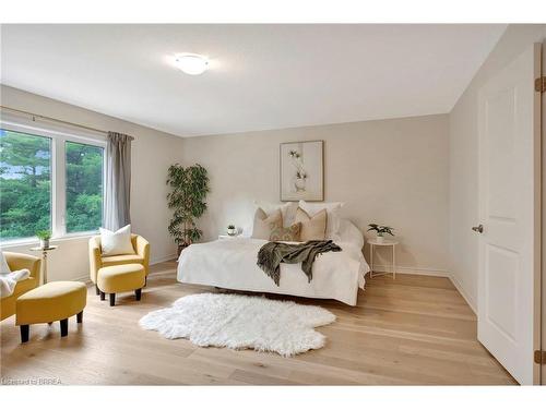 61 Stauffer Road, Brantford, ON - Indoor Photo Showing Bedroom