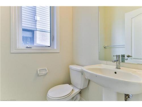 6 Mclaren Avenue, Brantford, ON - Indoor Photo Showing Bathroom