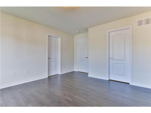 6 Mclaren Avenue, Brantford, ON - Indoor Photo Showing Other Room