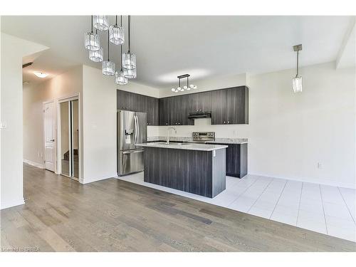 6 Mclaren Avenue, Brantford, ON - Indoor Photo Showing Kitchen