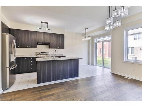 6 Mclaren Avenue, Brantford, ON - Indoor Photo Showing Kitchen With Stainless Steel Kitchen With Double Sink With Upgraded Kitchen