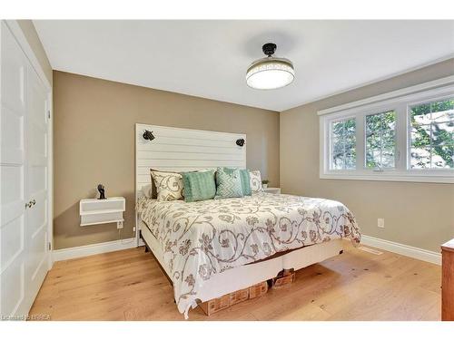 23 Scarfe Gardens, Brantford, ON - Indoor Photo Showing Bedroom