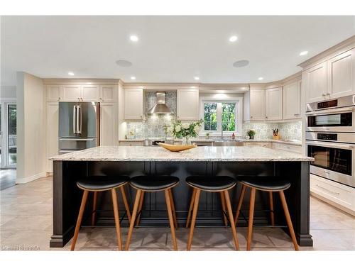 23 Scarfe Gardens, Brantford, ON - Indoor Photo Showing Kitchen With Stainless Steel Kitchen With Upgraded Kitchen