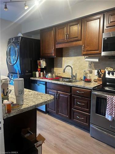 C-22 Sheldon Avenue N, Kitchener, ON - Indoor Photo Showing Kitchen With Double Sink