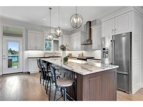 193 King Edward Street, Paris, ON - Indoor Photo Showing Kitchen With Upgraded Kitchen