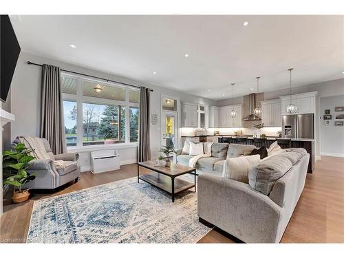 193 King Edward Street, Paris, ON - Indoor Photo Showing Living Room With Fireplace