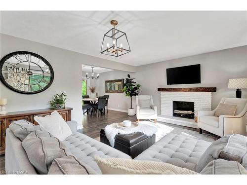 200 Memorial Drive, Brantford, ON - Indoor Photo Showing Living Room With Fireplace