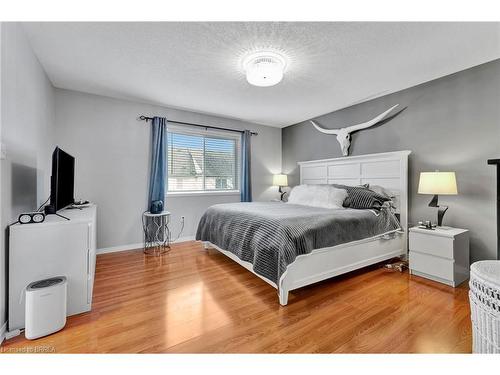 4-220 Blackburn Drive, Brantford, ON - Indoor Photo Showing Bedroom