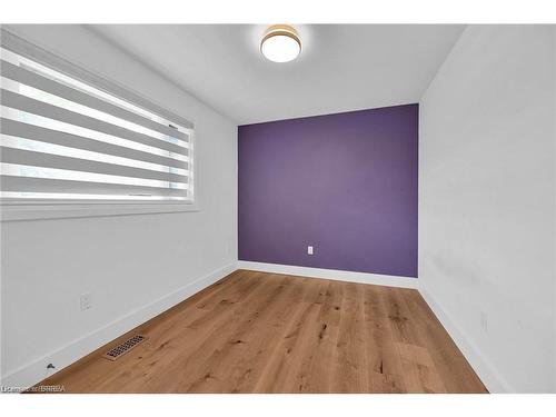 396 Denlow Avenue, Hamilton, ON - Indoor Photo Showing Other Room