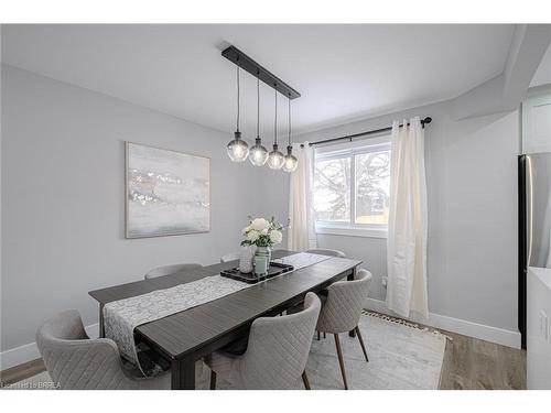 2 Keeler Place, Brantford, ON - Indoor Photo Showing Dining Room