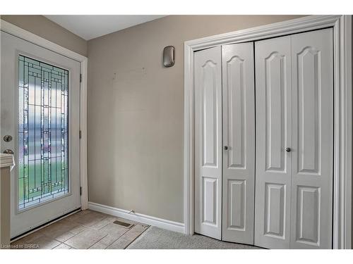 34 Wiltshire Drive, Brantford, ON - Indoor Photo Showing Other Room