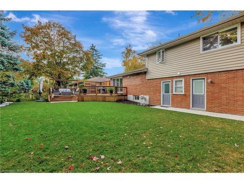 150 Hatton Drive, Ancaster, ON - Outdoor